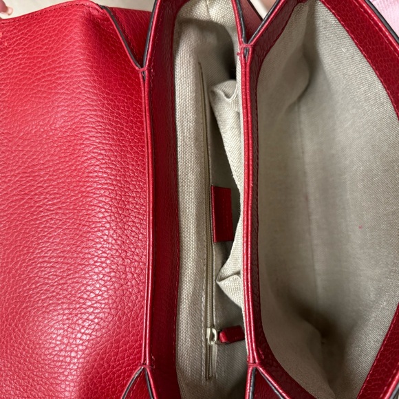 GUCCI AUTHENTIC Interlocking G Satchel - Picture 12 of 16